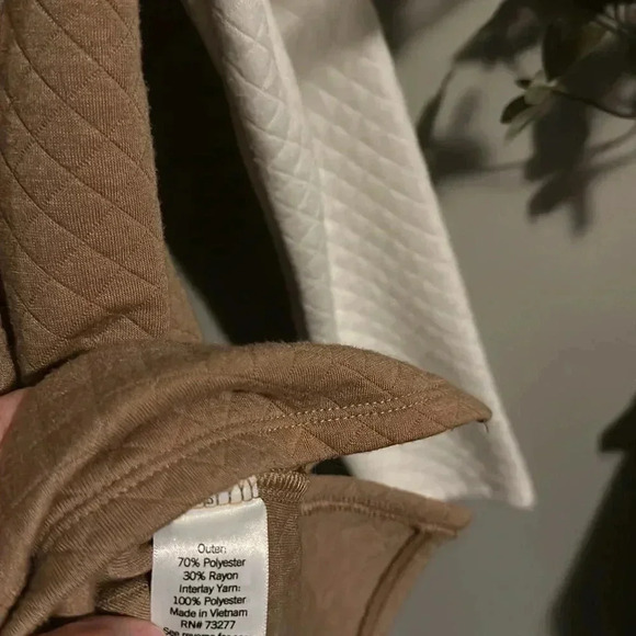 Croft & Barrow Women's Quilted Quarter-Zip Top Pullover - Picture 6 of 7